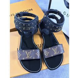 Louis Vuitton Nomad Sandals Women 
