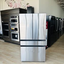 Samsung Bespoke 29 cu. ft. 4-Door French Door Smart Refrigerator with  Autofill Water Pitcher in Stainless Steel, Standard Depth RF29BB8200QL -  The Home Depot