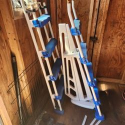 Pool Ladder