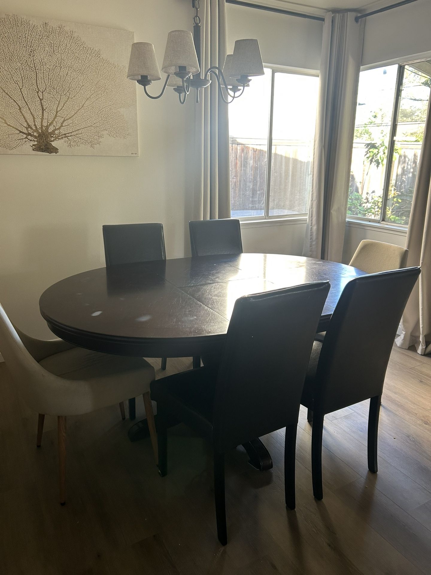 Dining Table And 6 Chairs
