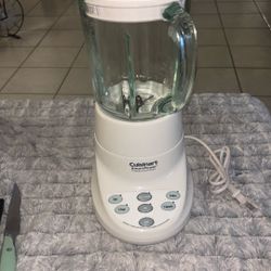 Cuisinart SmartPower 7-Speed Electronic Blender in white