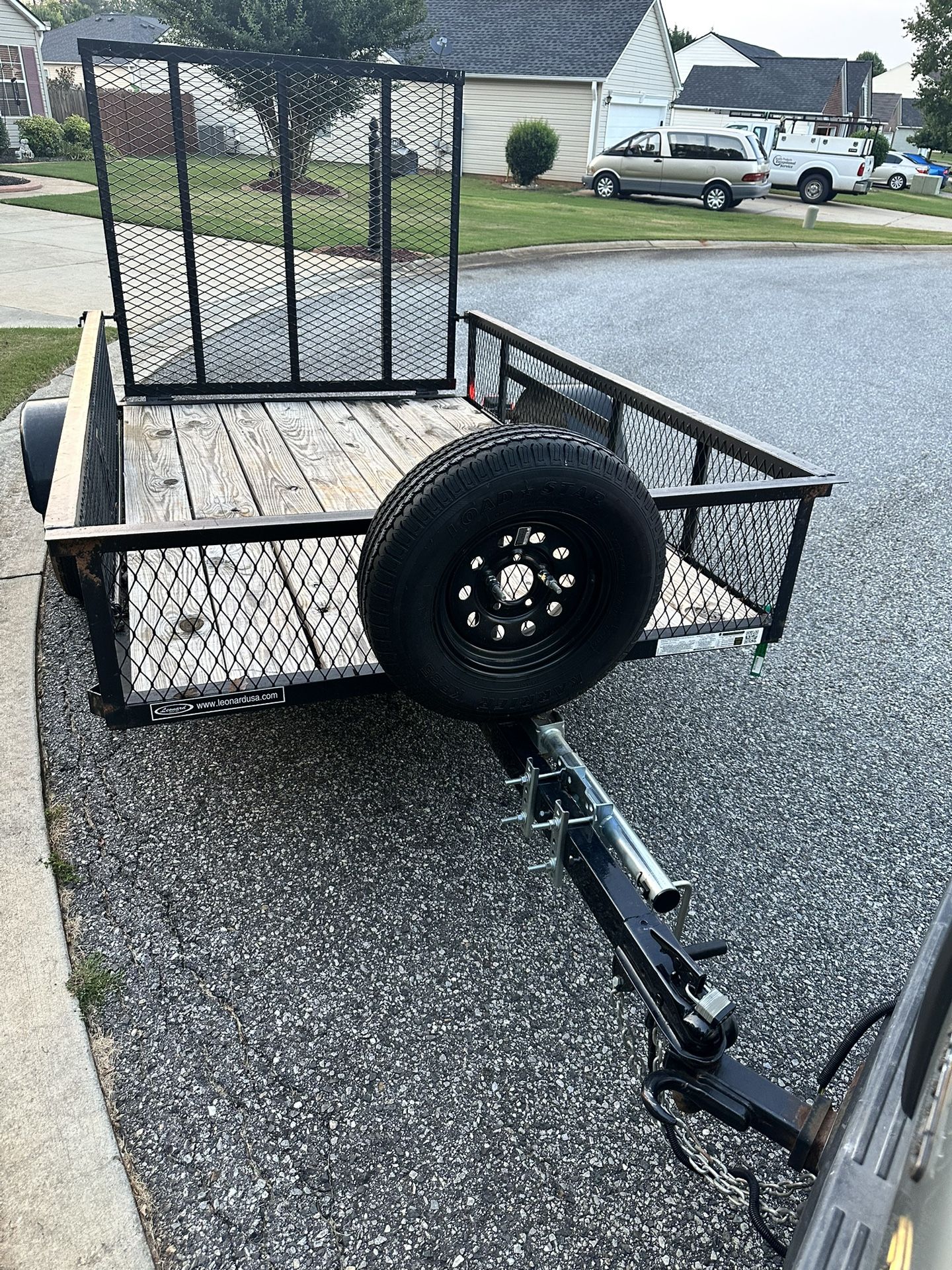 2024/5X8 HEAVY DUTY HIGH SIDES UTILITY TRAILER .