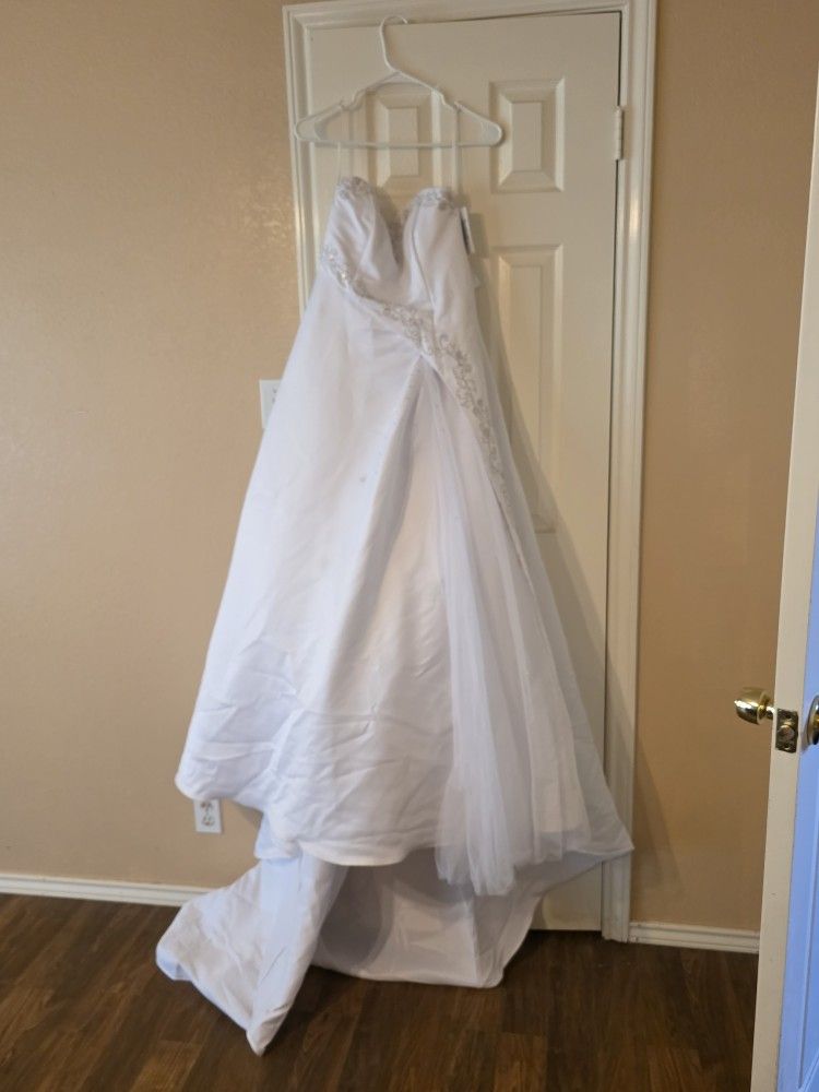 Used Wedding Dress