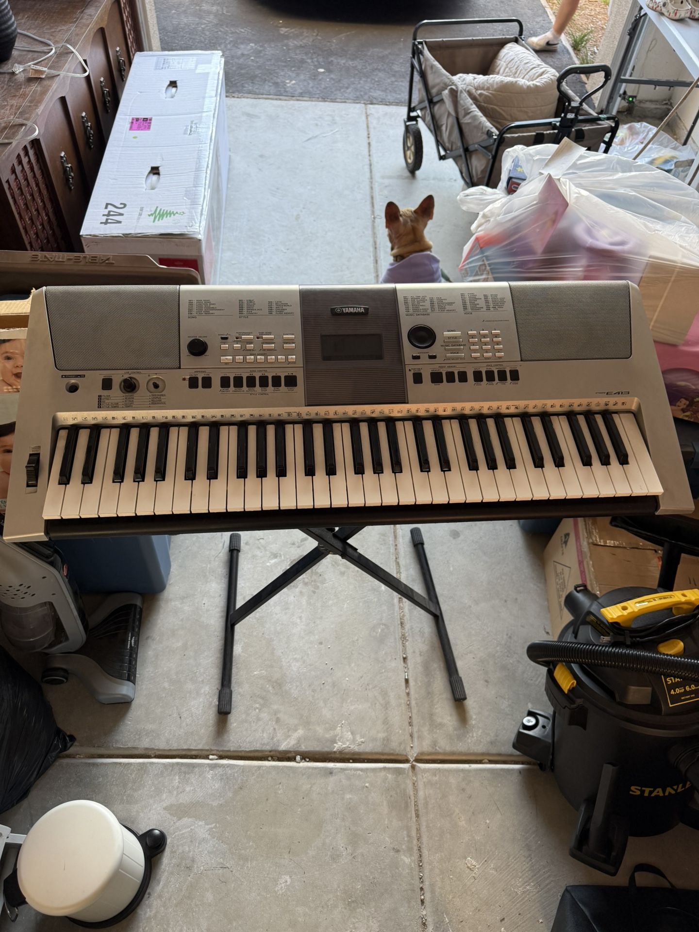 Yamaha Keyboard Psr E413