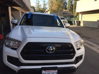Auto Glass Replacement