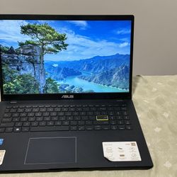 ASUS E510 15.6” Laptop – Intel/Qualcomm, 8GB RAM, 512GB SSD, Windows 10, With Charger