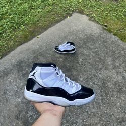 Jordan 11 Concord 