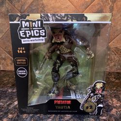 $38.00 ACTION FIGURE PREDATOR BRAND NEW 