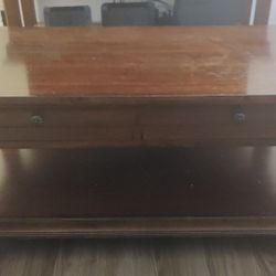 Coffee And End Tables 