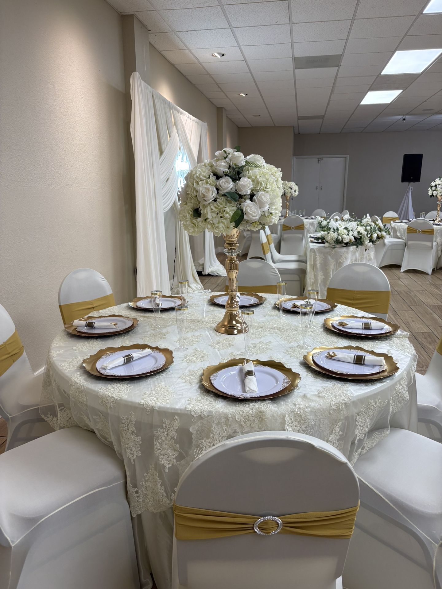 Ivory Chairs Covers Gold Sashes & Ivory Satin Round Linens