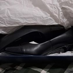 Walking Cradles Women's Black Pumps (Heels)
