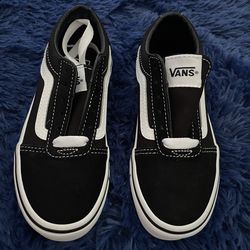 Brand new Vans sneakers
