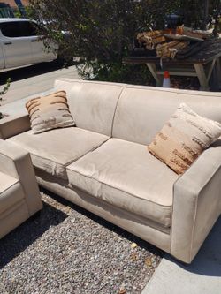 Sofa set