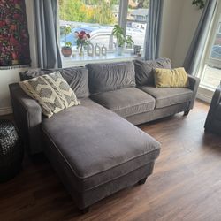 Gray L-Shaped Sectional Couch W/ Chaise