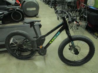 Used Trek Roscoe 20" 8 Speed Kids Mountain Bike