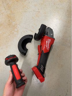 Milwaukee fuel Angle Grinder