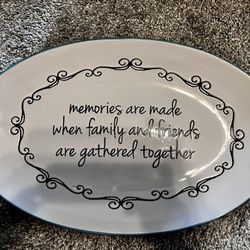 NEW Family Memories Platter by Cracker Barrel $15. Milford, DE