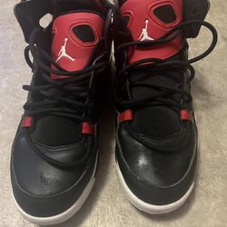 Red Nike Jordan Size 5.5 True Flight Black University Red