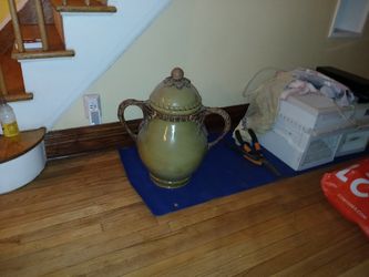 Porcelain @iron Vase