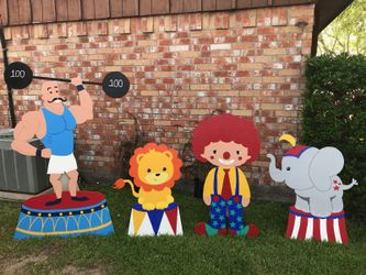 Circus themed Props, Yard signs