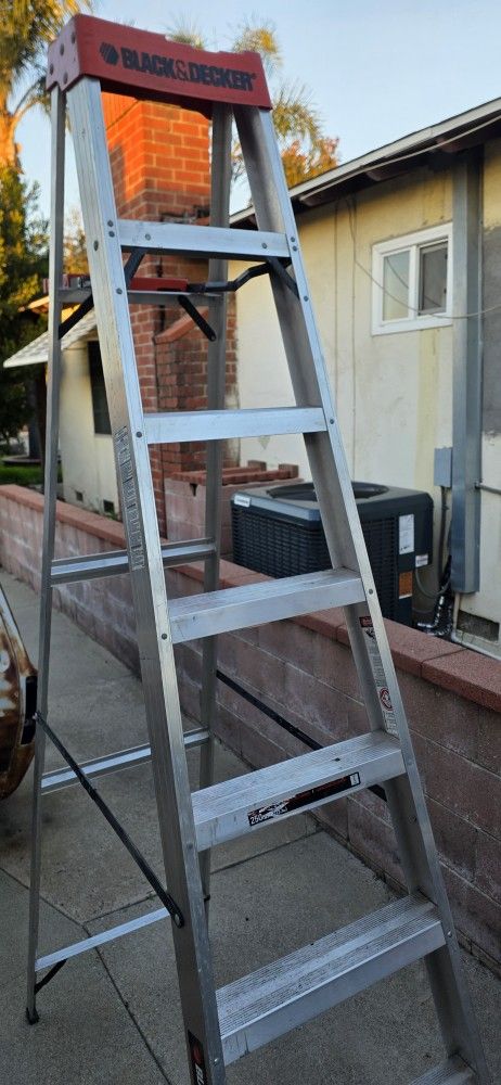 Black And Decker A Frame Ladder