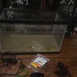 10 Gallon Fish Tank And Accessories