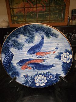 Mid 20th Century Made in Japan Chop Plate, Beautiful