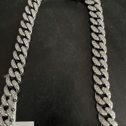 Mens Silver And Gold Boss chains 24 ,26,28 And 32 