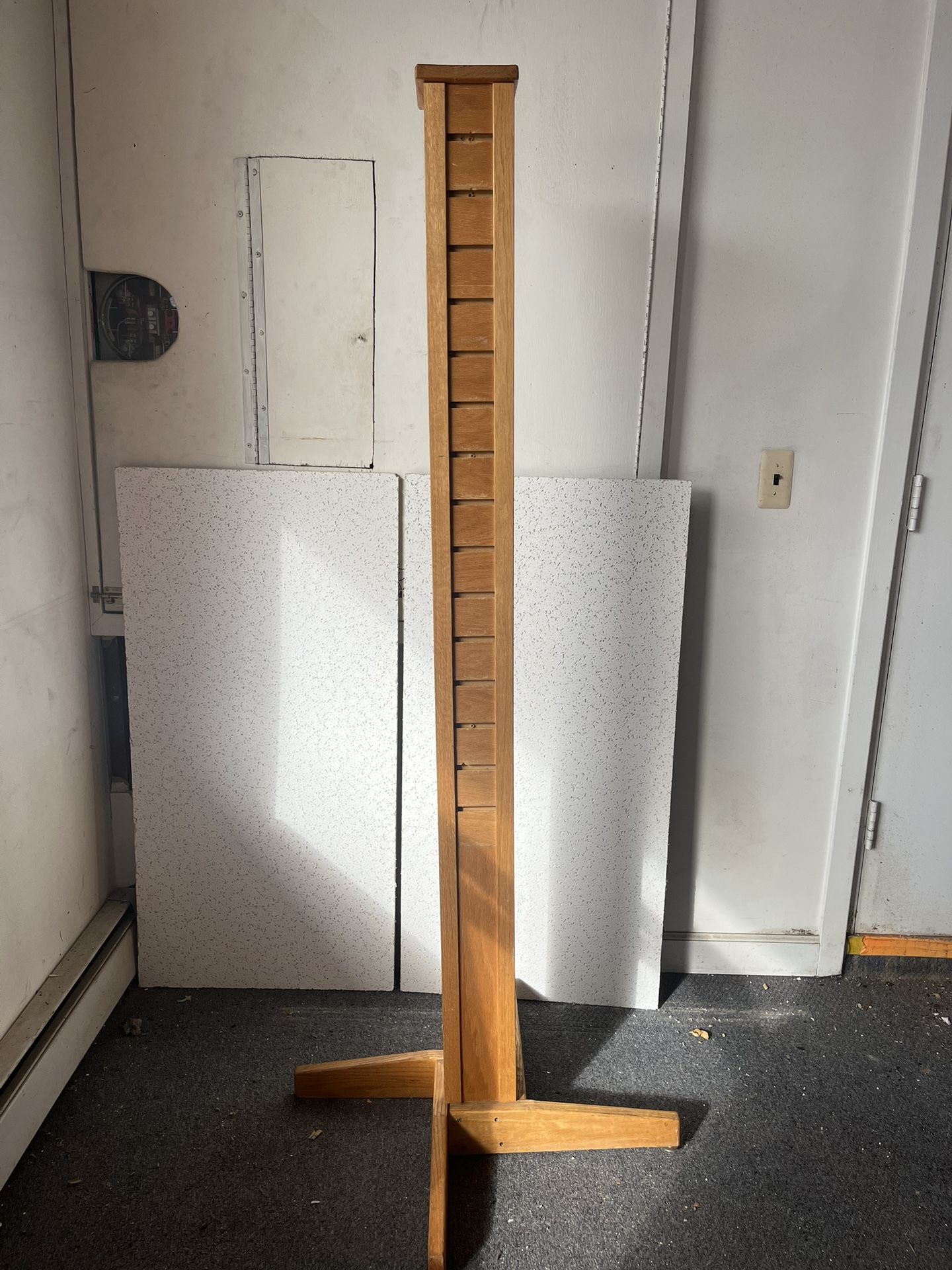 Wooden Clothing Display Tower-Stand
