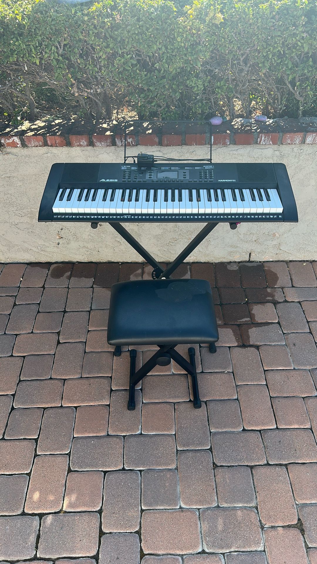Keyboard With Stand And Seat