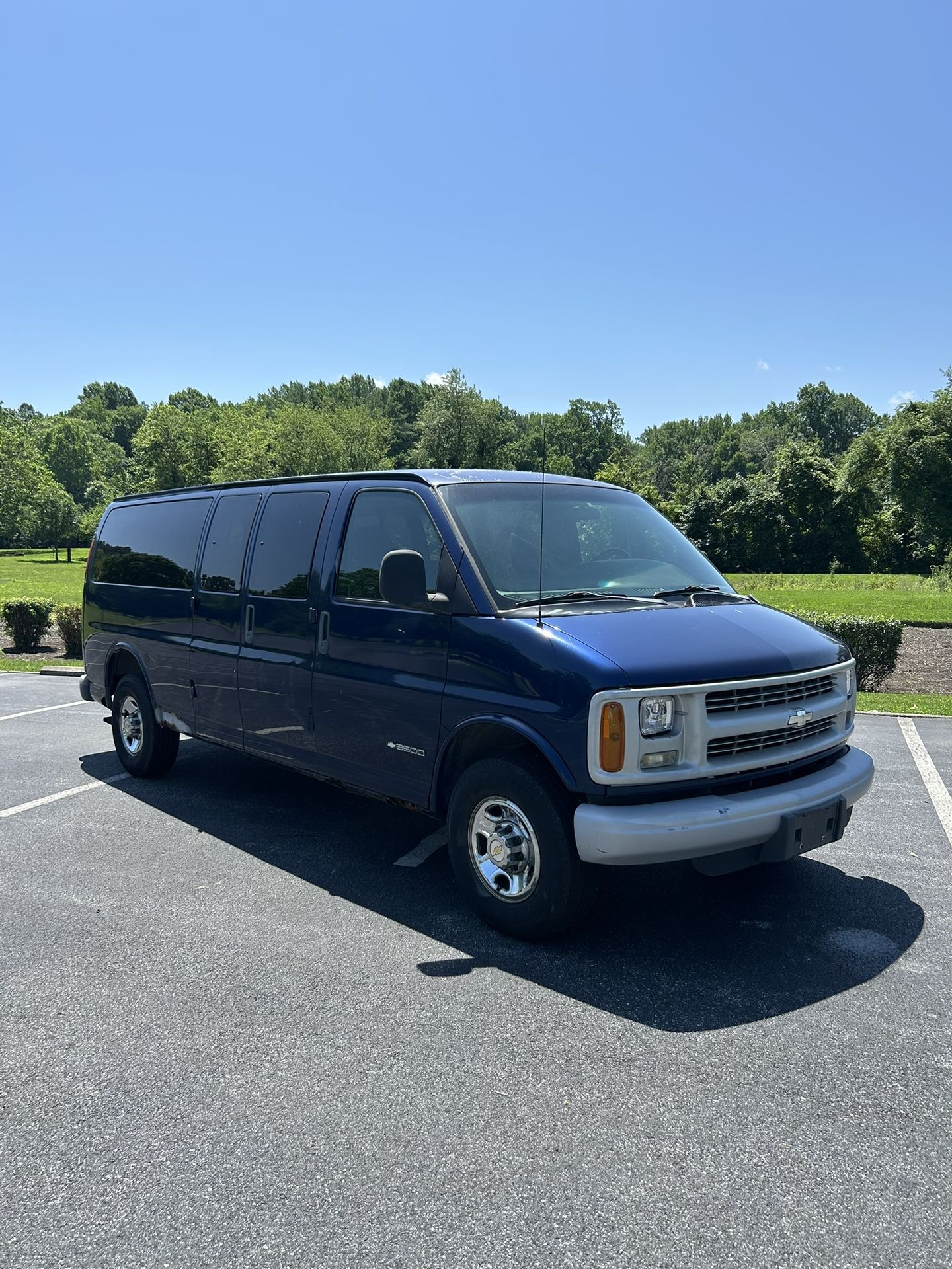 2002 Chevrolet Express