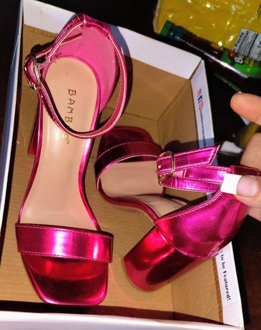 Maroon Heels π Size 5 1/2