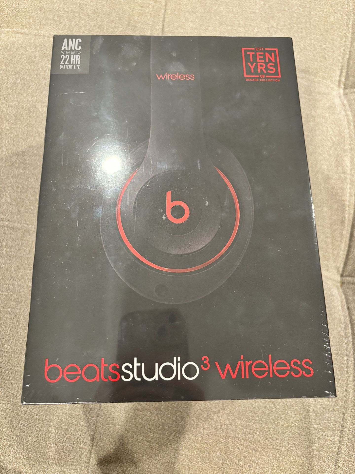 Beats Studio3 Wireless Noise Cancelling Over-Ear Headphones - Apple W1 Headphone Chip, Class 1 Bluetooth, 22 Hours of Listening Time, Built-in Microph