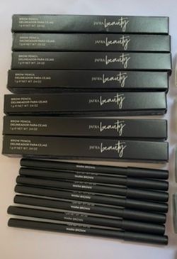 Deliniadores de cejas a $10