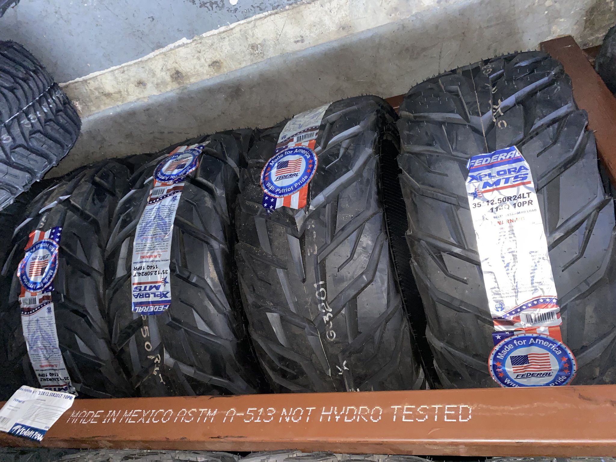 35x12.50x24 Mud Tires Federal