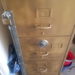 4 Drawer Legal Size Fireproof File Cabinet