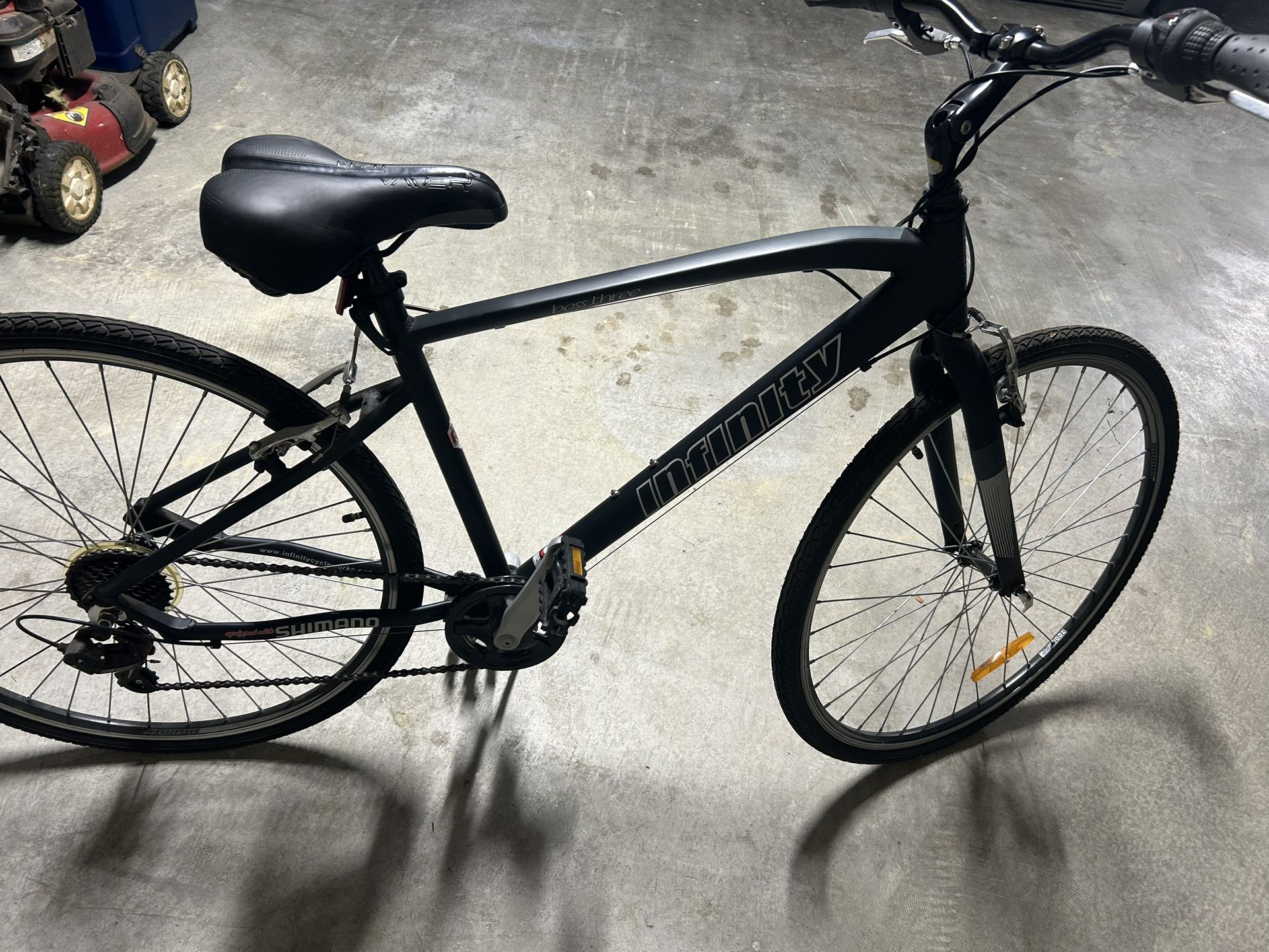 Infinity Boss 3 Bike
