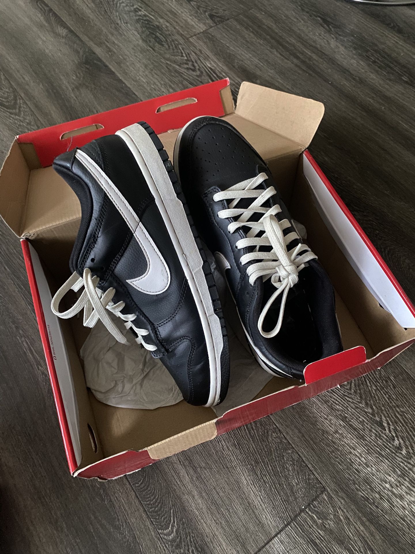 Men Nike Dunks Size 8.5