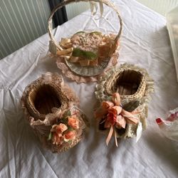 Arts and craft items