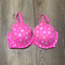Victoria Secret Push Up Snap In Front Bra
