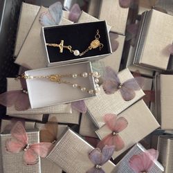 70 mini rosaries for recuerdos