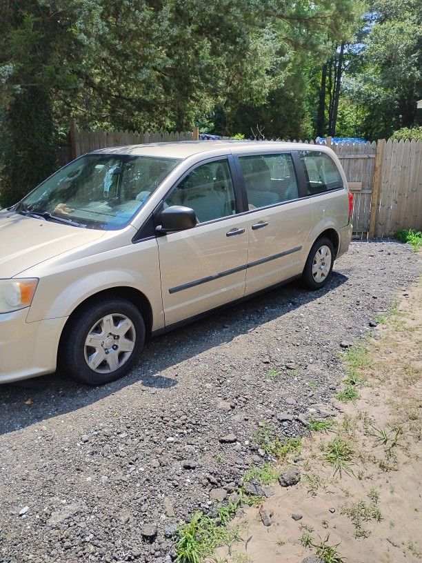 2013 Dodge Grand Caravan