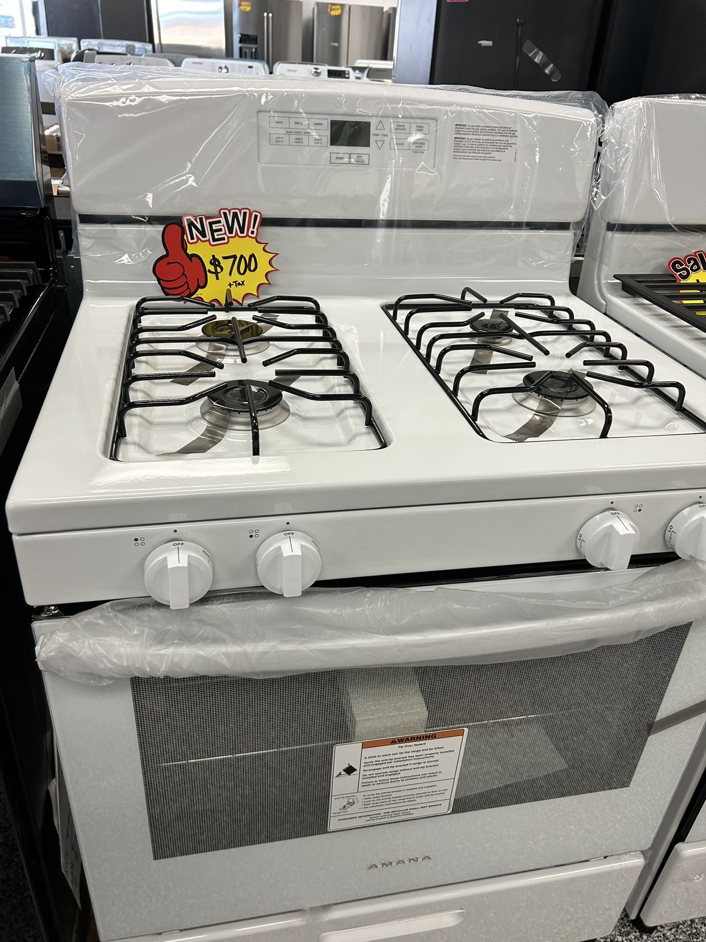 WHIRLPOOL GAS STOVE WHITE COLOR BRAND NEW!!!!