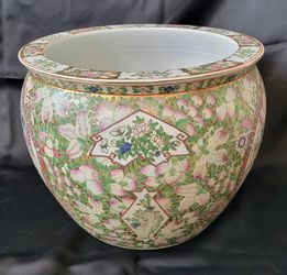 Antique Chinese Famille Rose Porcelain Planter Fish Bowl - Yiji