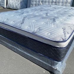 12in Cal King or King Size Oasis Thermo Jumbo Pillow Top Mattress and Boxspring