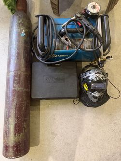 Miller Millermatic 211 MIG Welder 907614 Argon Gas Tank, Gauges & Helmet
