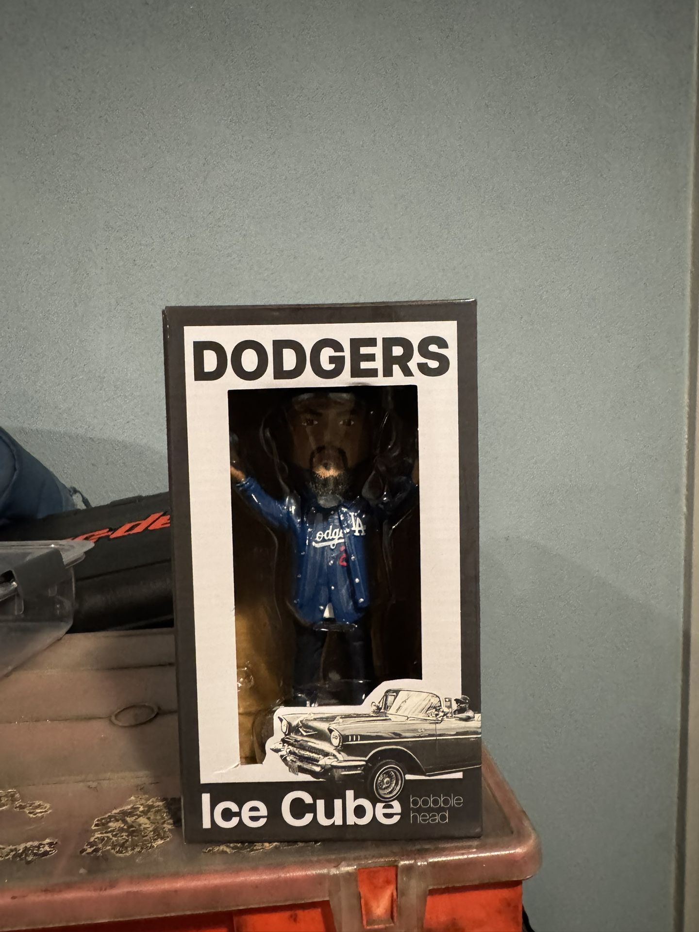 Ice Cube Bobble Head 