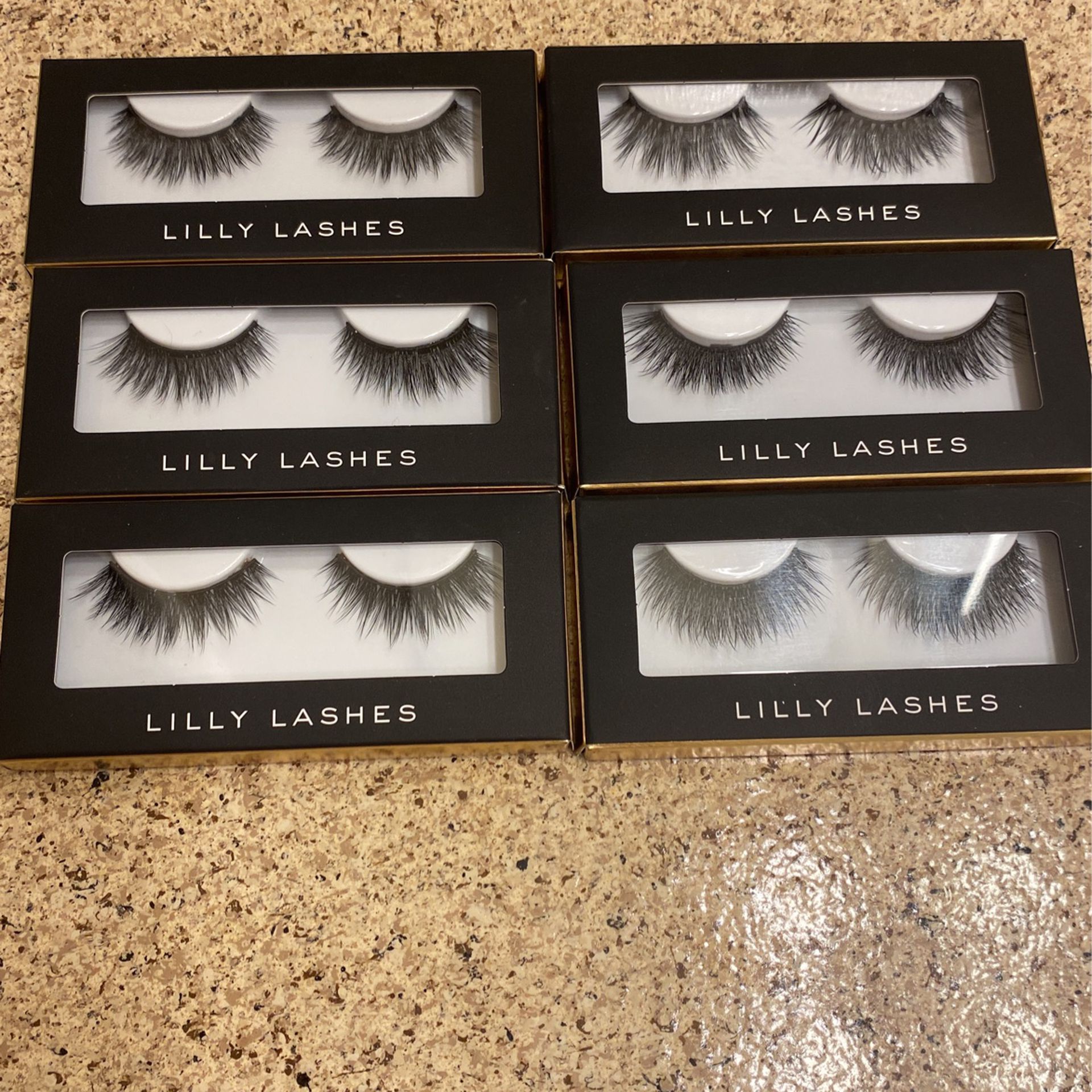 Brand New Volume Lilly Lashes 