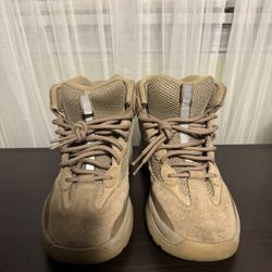 Yeezy Desert Boot Rock
