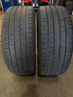 Pair of 2 used 235/55/19 pirelli 235 55 19